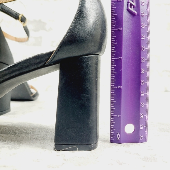 New Nordstrom Rack Kellie Black Faux Leather Ankle Strap Heels V502 - Picture 9 of 13